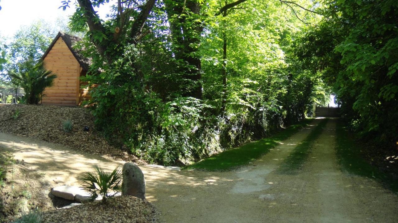 Tonn"O Loisirs Villa Servel ภายนอก รูปภาพ