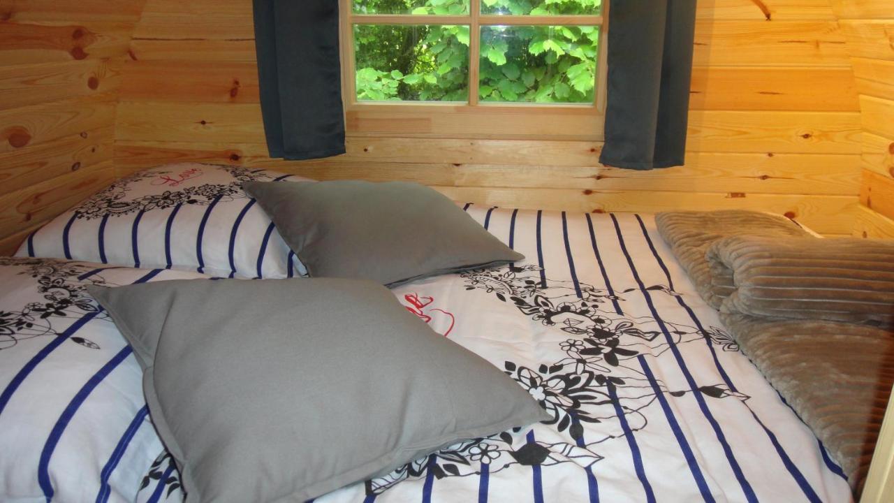 Tonn"O Loisirs Villa Servel ภายนอก รูปภาพ